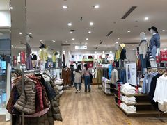 -优衣库(郑州丹尼斯大卫城店)