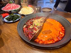 -萍姐火锅·公路夜市(武汉首店)