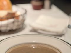 -Wolfgang’s Steakhouse 沃夫冈牛排馆(上海白玉兰广场店)