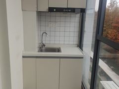 -秀沿路(地铁站)