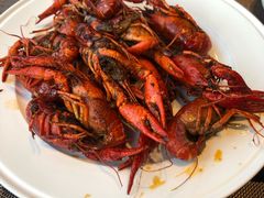 小龙虾-大中华希尔顿酒店-念自助餐·嗨啤·小龙虾