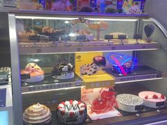 面包甜点陈列柜-DQ·蛋糕·冰淇淋(融创茂店)
