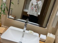 -南阳建业森林半岛假日酒店