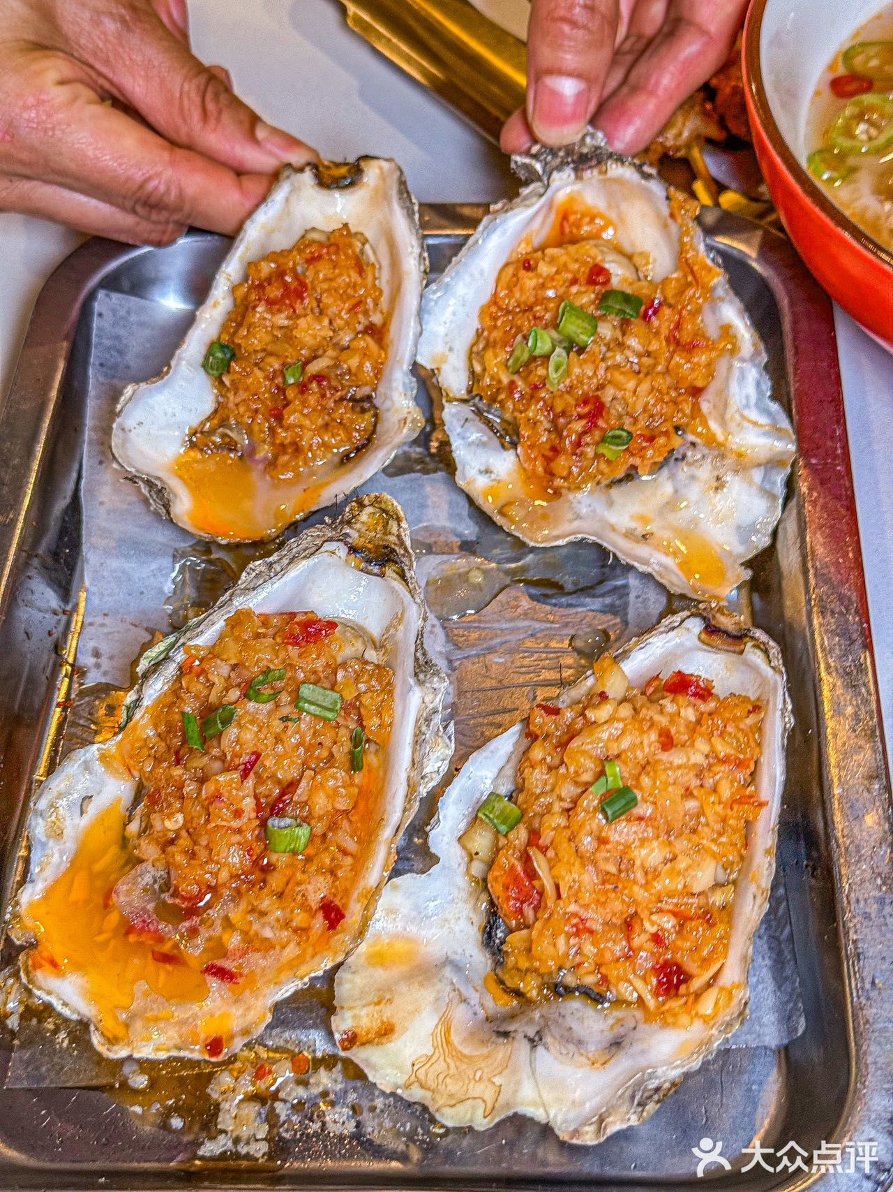 各位夜猫子们，这里有一家宝藏夜宵店强势来袭—