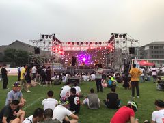 -北京大学五四田径场