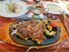 -尊品牛排(恒峰店)