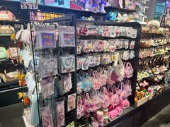-酷乐潮玩(荟聚中心店)