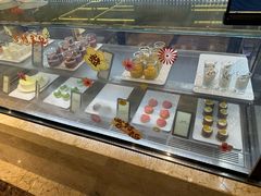 -大中华希尔顿酒店-念自助餐·嗨啤·小龙虾