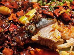 怪味烤鱼-江边城外烤全鱼(龙德广场店)