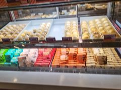 -HappyMiss花满楼·鲜花饼·鲜花茶·伴手礼(上海环球港店)