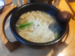 -勺子米线·云南传统小吃市集(四方街店)