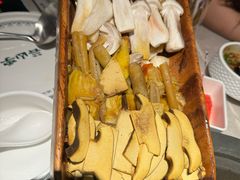 -芸山季·云南野生菌火锅(宝能环球汇店)