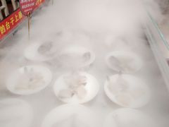 -观音桥步行街