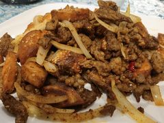 馕丁炒烤肉-巴扎美食·新疆菜·西域歌舞表演餐厅(新疆大厦店)