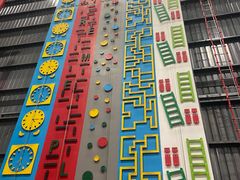 -极限PLAY运动娱乐新世界·团建派对潮玩休闲馆·室内蹦极高空游乐园