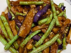 豆角茄子-培万河间驴火•驴肉火锅(东平店)
