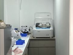 -浮光眼镜·蔡司视觉合作·数字验配中心(陆家嘴店)