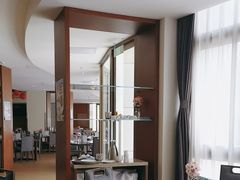 -静之湖湖畔餐厅