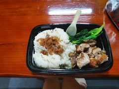 -花溪牛肉粉(八鸽岩店)
