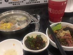 -咕叽咕叽自助烤肉小火锅(茂业清扬店)