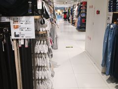 -优衣库(北京万柳华联购物中心店)