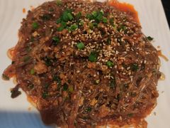 蚂蚁上树-三猫黑鱼花(南大店)
