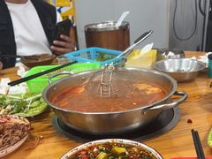 -苗侗地道红酸.酸汤鱼·酸汤牛肉