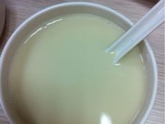 豆浆-田三卷馍(人民中路店)