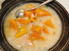 -阿瓦山寨·湘菜现炒·剁椒鱼头王(咸阳总店)