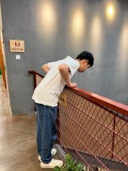 点击看大图 -大树儿童摄影