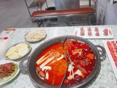 -肖婷姐大铁锅重庆火锅(南湖店)