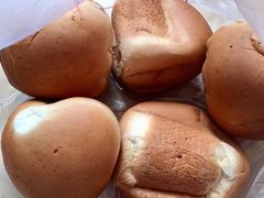-白玉兰食品甜凤店(合生汇店)