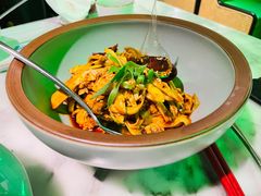 敲糖棒棒鸡-辛香汇·现炒川菜(淮海路百盛店)