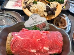 -楠小云·云南鲜牛野生菌自助火锅(九眼桥店)