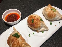 -蝴蝶里·粤菜·点心(滨江龙湖店)
