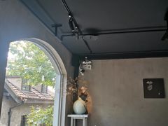 -穹六人间 people 6(岳阳路店)