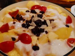 酸奶水果沙拉-米斯特比萨(光华桥凯德MALL天津湾店)