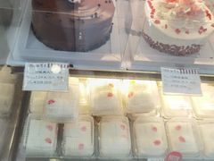 -红宝石·鲜奶小方(万航店)