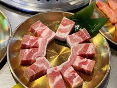 -哈哈碳都·牛肋条无限自助烤肉(台江万达店)