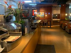 自助取餐区-The Habit Burger Grill 哈比特汉堡(复兴soho店)