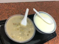 冻双皮奶-百花传统甜品店(原址店)