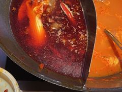 -超级鲜•胡毛肚火锅(扬帆店)