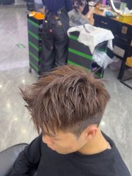 -藤野造型烫染·漂发