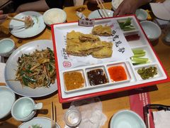 -肘子酥·天津菜·特色捞面(德云社店)