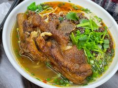 猪蹄面-耙豌豆重庆小面