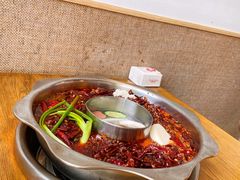 -周幺妹重庆老火锅(银泰城总店)