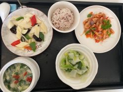-馨果汇月子产康中心(南湖公园店)
