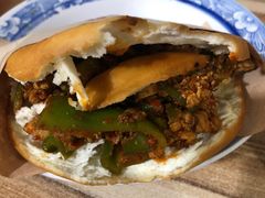 孜然夹馍-老字号杨坡红油米线腊汁肉夹馍(东四道巷店)