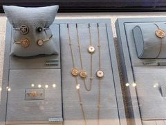 -DE BEERS 戴比尔斯(上海国金中心店)