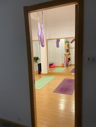 -静穆瑜伽普拉提连锁